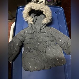 The children place winter coat 12-18months